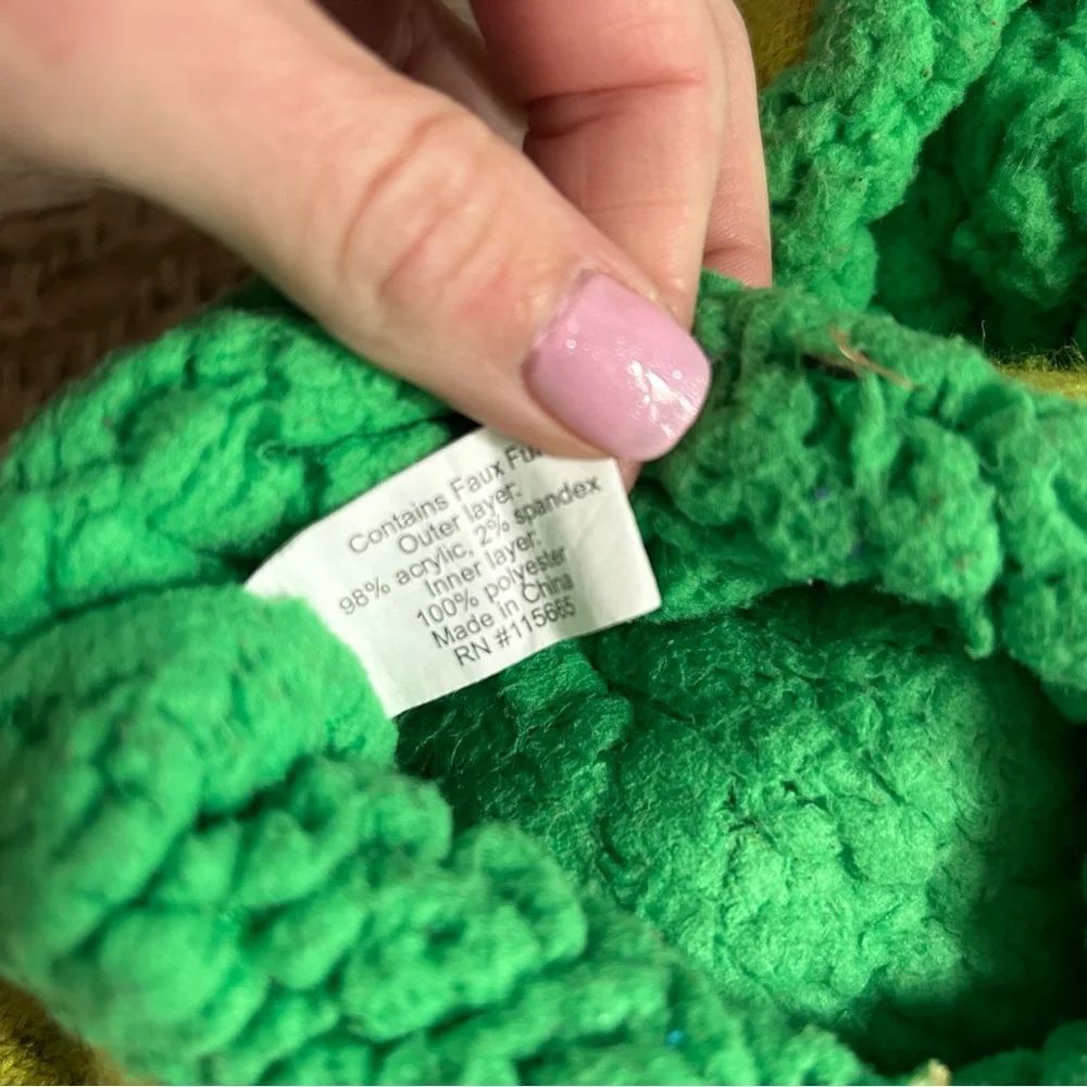 Dr. Seuss Grinch Slipper Socks